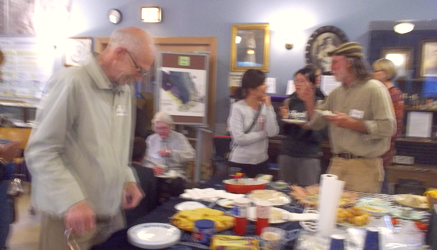 4. Crowd Scene - 1